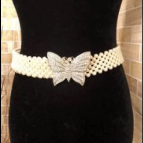 CGI Simulated pearl Butterfly Belt With Rhinestones - Picture 5 of 6